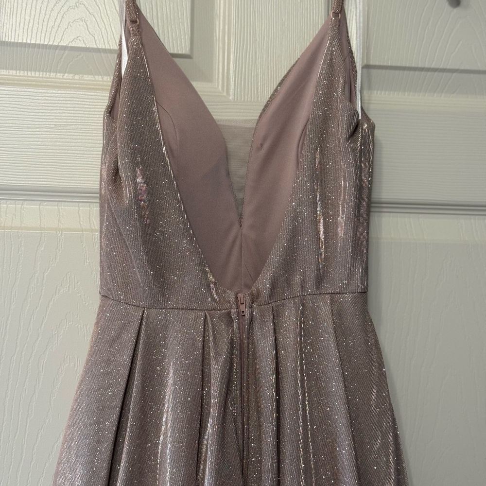 Rose dress size 5/6 new with tag beautiful dress